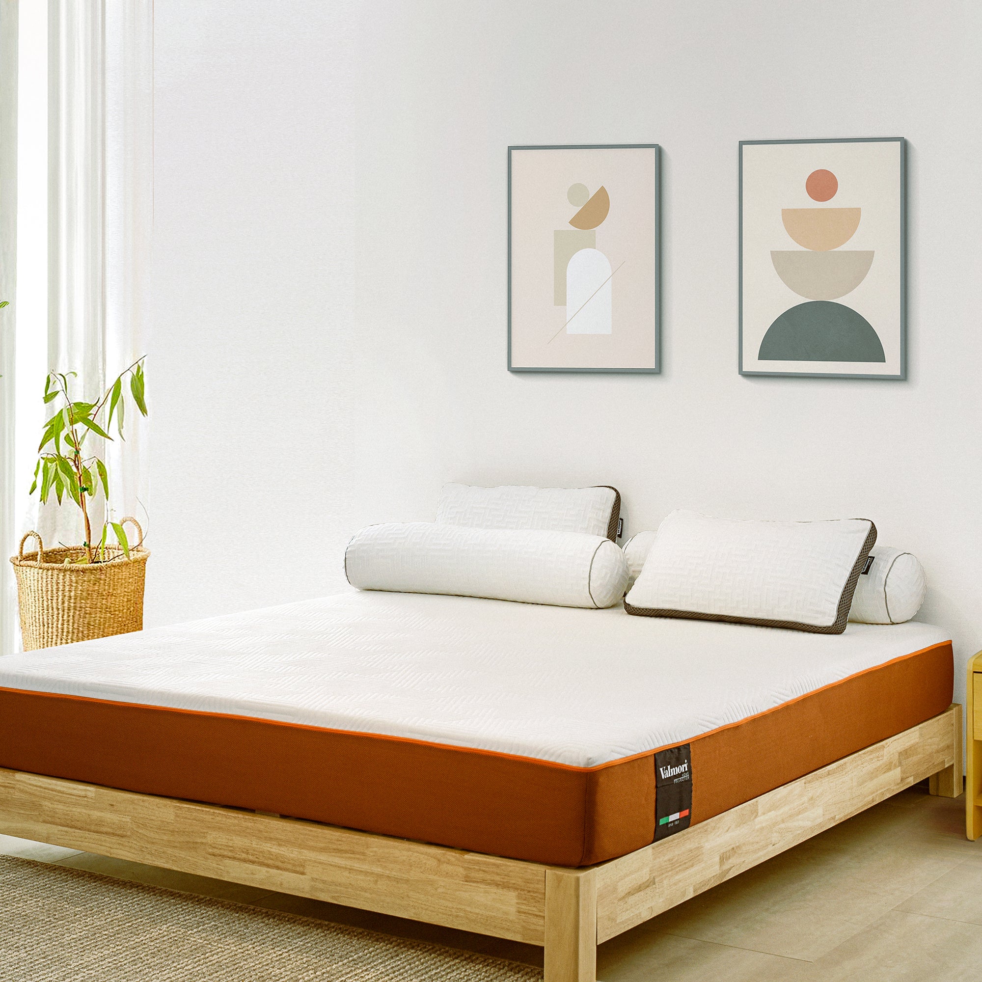 The Valmori S-Shape Foam Mattress (Medium) edge showcasing its design and texture